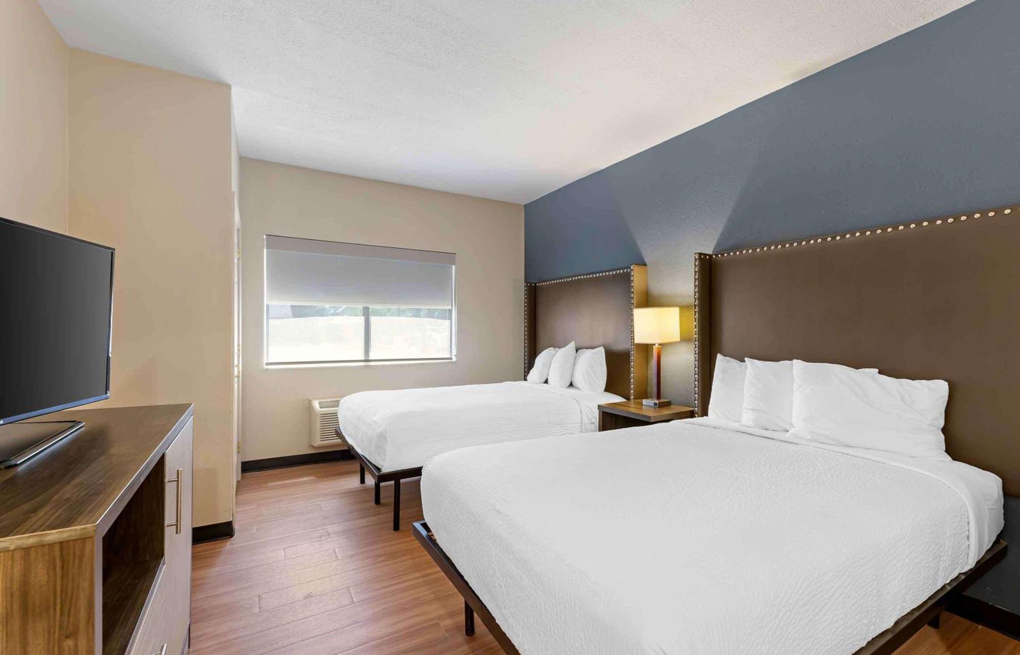 Extended Stay America Suites - Buffalo - Airport Cheektowaga Dış mekan fotoğraf