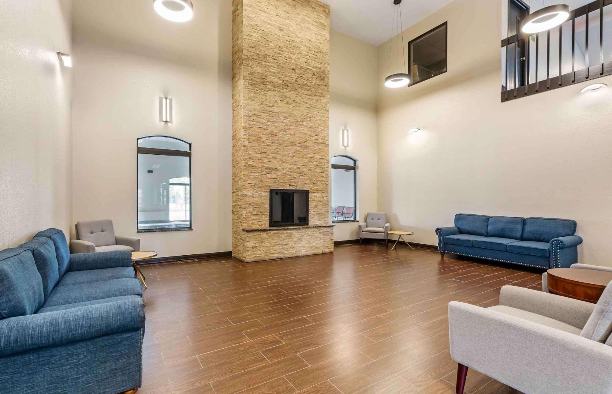 Extended Stay America Suites - Buffalo - Airport Cheektowaga Dış mekan fotoğraf